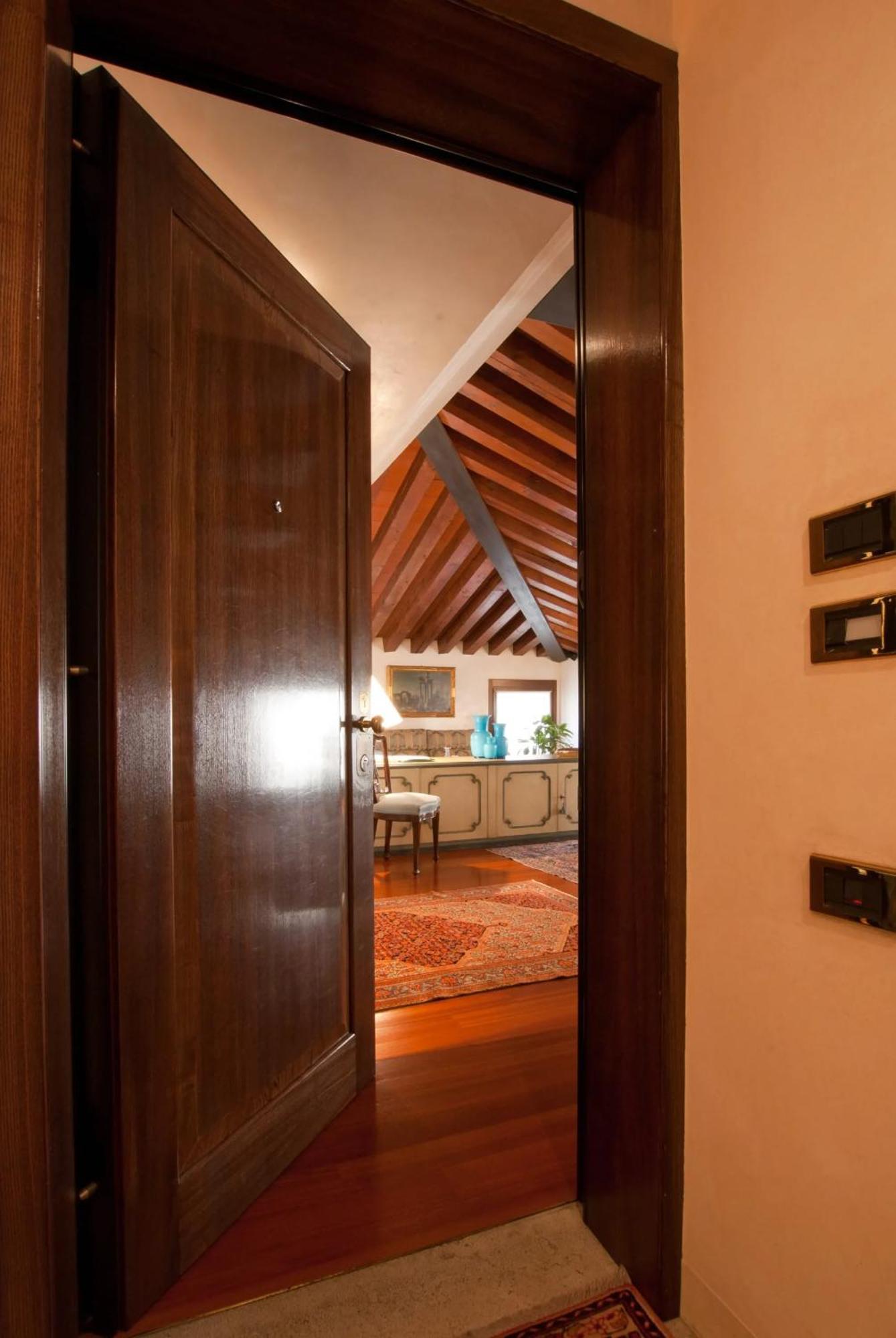 Mini Suite Deluxe Isola Di Mezzo Treviso Exterior photo